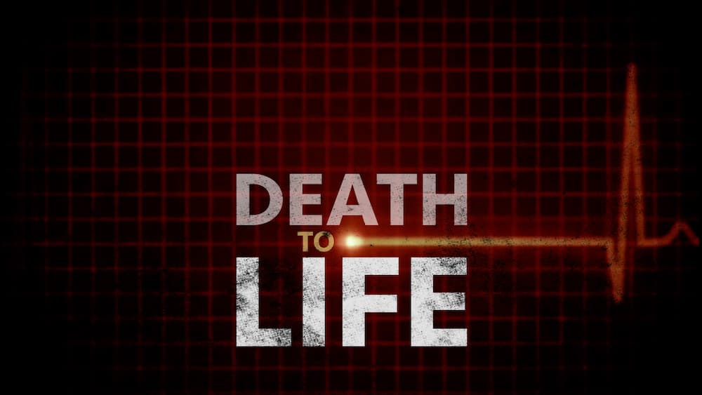 What is the difference between converting oxygen to carbon dioxide and really living? The grace of Christ gives us spiritual life.